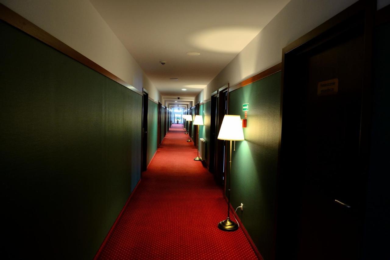 Quest Hotel - Dawniej Hotel Planeta Brzesko Dış mekan fotoğraf