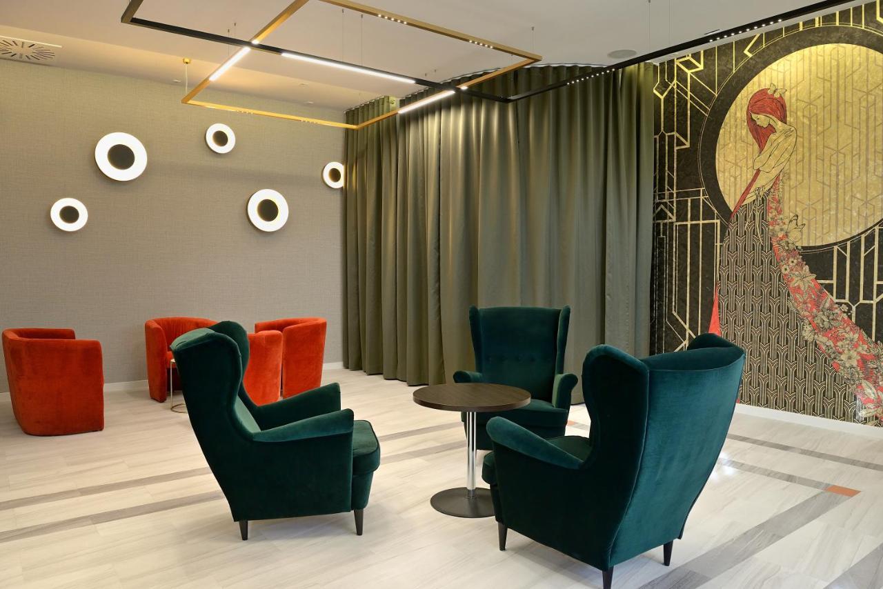 Quest Hotel - Dawniej Hotel Planeta Brzesko Dış mekan fotoğraf
