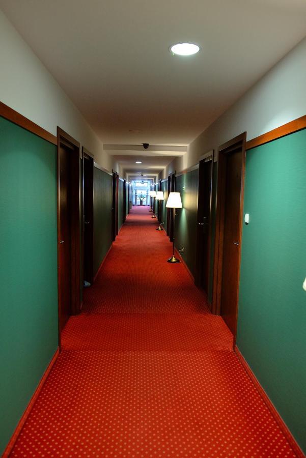 Quest Hotel - Dawniej Hotel Planeta Brzesko Dış mekan fotoğraf