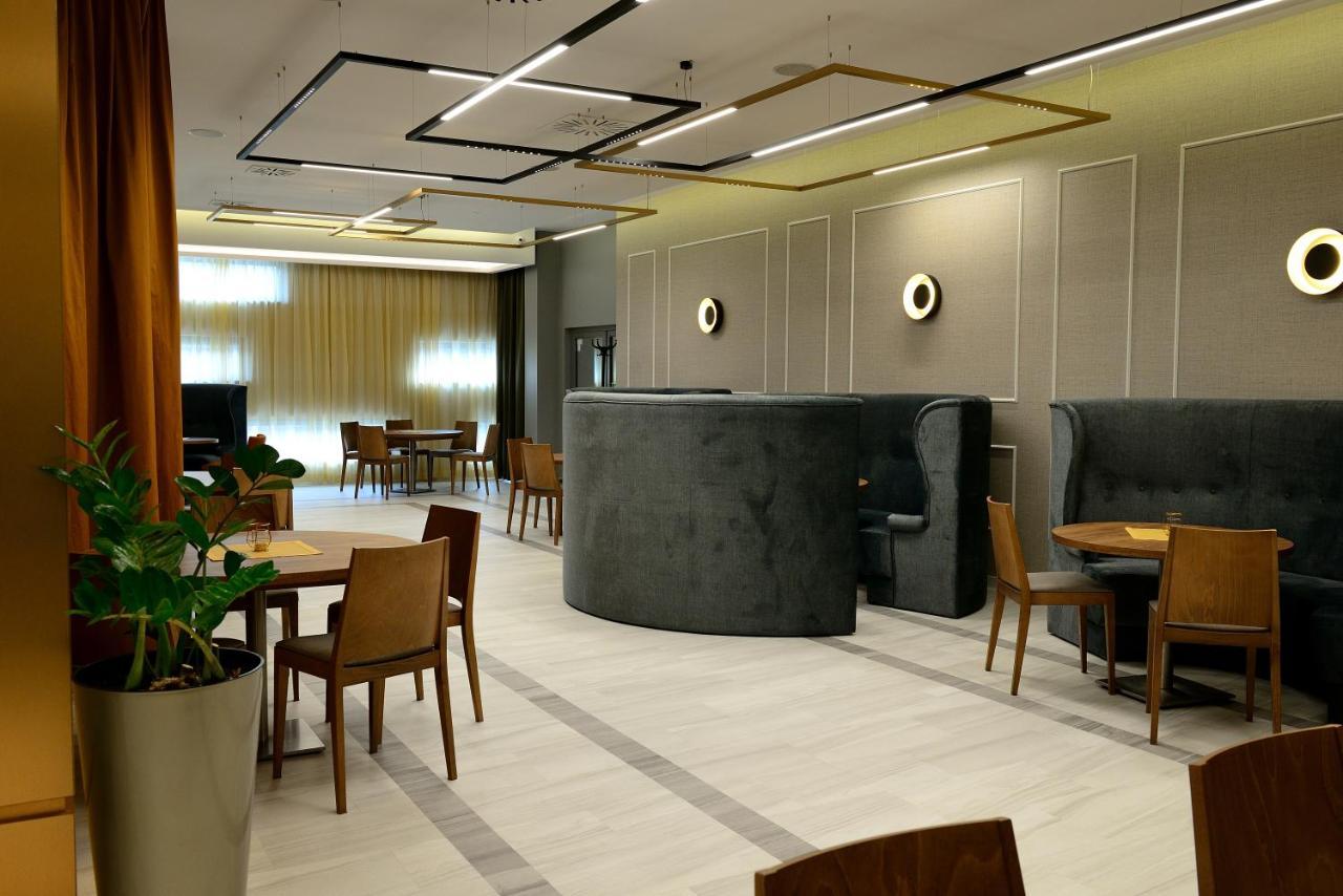 Quest Hotel - Dawniej Hotel Planeta Brzesko Dış mekan fotoğraf