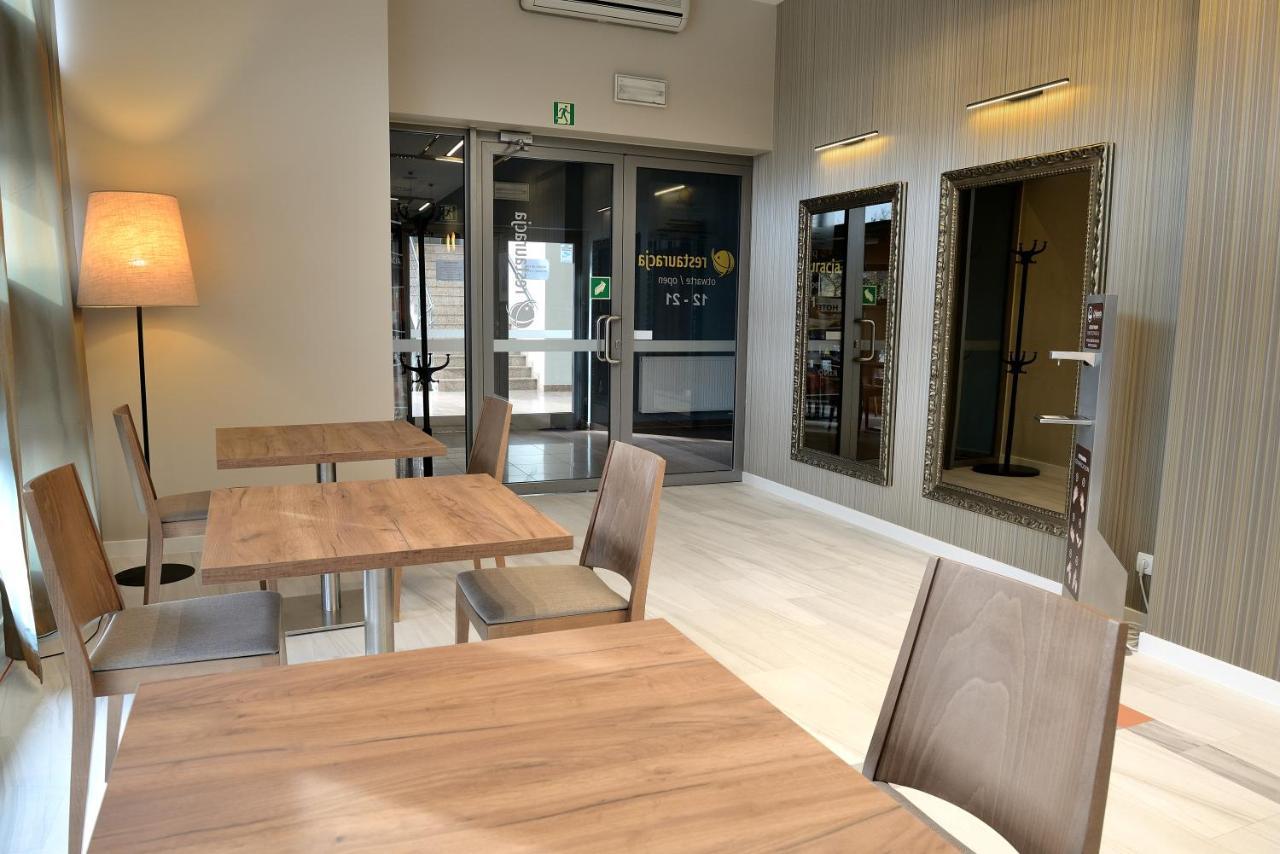Quest Hotel - Dawniej Hotel Planeta Brzesko Dış mekan fotoğraf